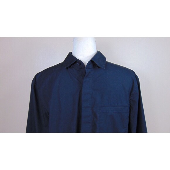 Lululemon Recommission LS Shirt Buttondown Four-Way Stretch Sz Medium Black - Picture 2 of 11